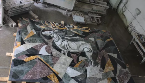 Алтайские мастера изготовили флорентийскую мозаику для художественного музея
