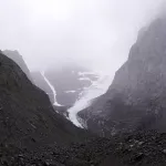 Альпинист сорвался с опасного ледника Актру на Алтае