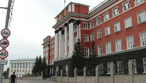 Суды в Барнауле эвакуировали из-за сообщений о минировании