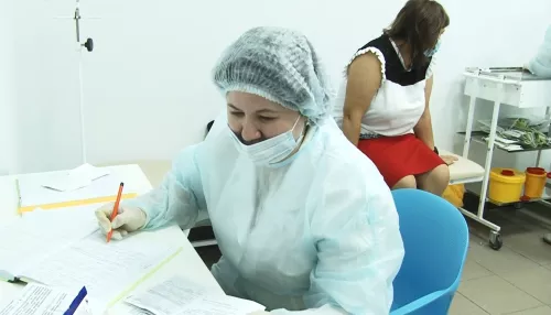 В барнаульском ТЦ Геомаркет начал работу крупный пункт вакцинации