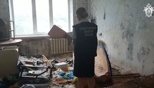 В Ульяновске в захламлённой квартире нашли двух маленьких детей