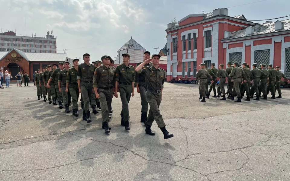 Стало известно, когда военные получат единовременные путинские выплаты