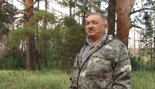 Жителя Алтайского края удостоили звания заслуженного лесовода России