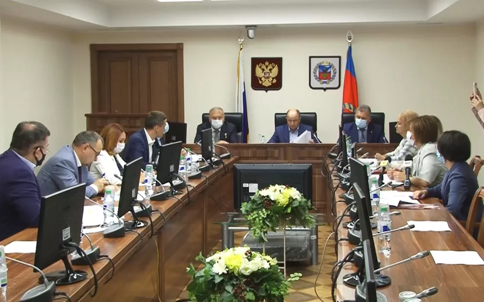 Это финал: о чем будет последняя сессия седьмого созыва АКЗС