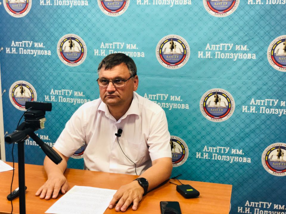 Прямой эфир с абитуриентами