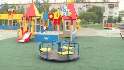Когда откроют детскую площадку Водяновой в Бийске после ремонта - Толк  14.08.2021