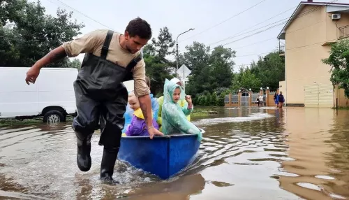 Анапу, Геленджик, Крымск и Новороссийск затопило ливнями – готовится эвакуация