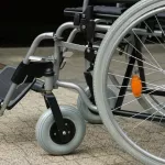 Обездвиженной после укуса клеща школьнице Бийска не дают инвалидную коляску