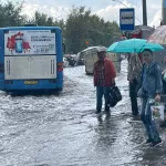 После дождичка в четверг: в Барнауле снова затопило центральные улицы