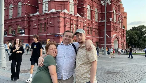 В ярких впечатлениях: экс-министр Костенко рассказал о жизни и работе в Москве