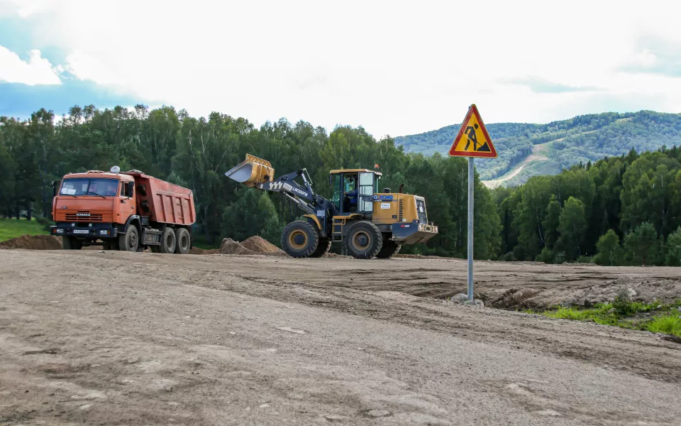 Дорожники через суд отбирают у Минобороны земельный участок в Алтайском крае