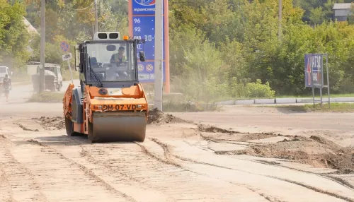 В Барнауле заканчивают ремонт моста на улице Челюскинцев