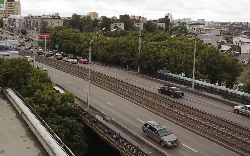 Ремонт моста у Нового рынка в Барнауле перенесли на неопределенный срок