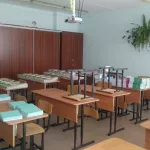 В барнаульских школах за каждым классом закрепили отдельные кабинеты