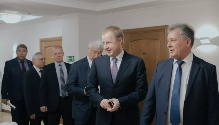 Томенко, Романенко, Шамков: Единая Россия утвердила тройку лидеров на выборы в АКЗС