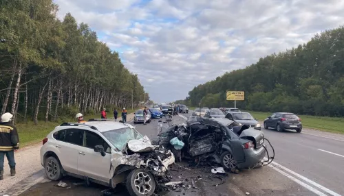 Водитель Audi A6 погиб в массовом ДТП с пятью авто под Новосибирском
