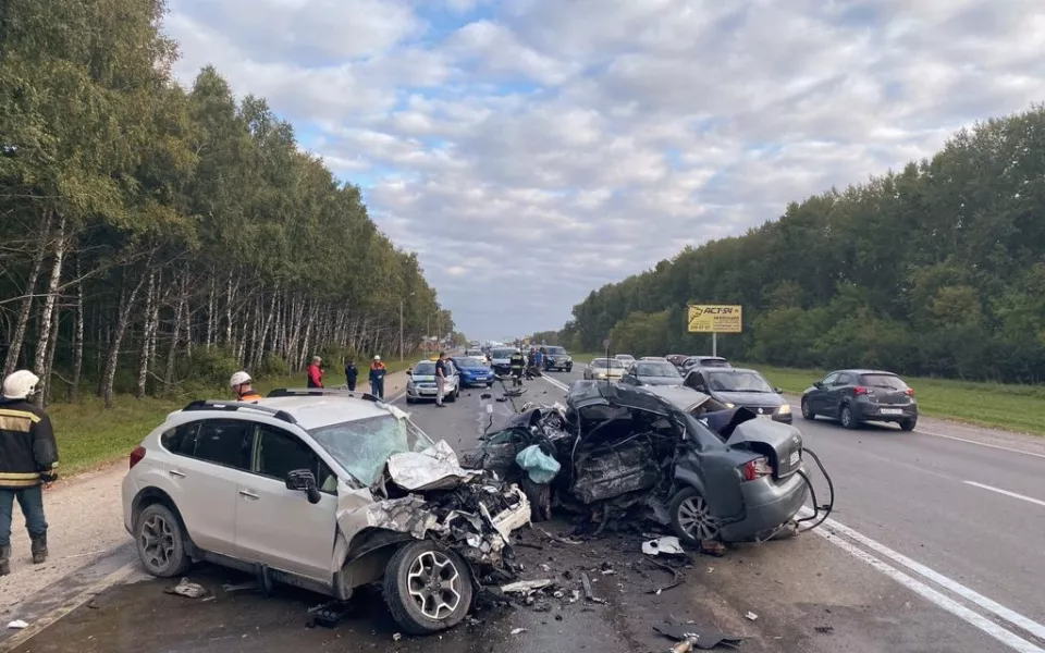 Водитель Audi A6 погиб в массовом ДТП с пятью авто под Новосибирском