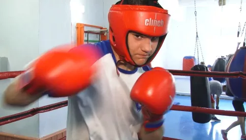 Алтайский боксер стал победителем юношеского первенства Европы