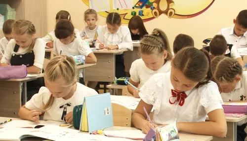 В Алтайском крае могут выделить почти 1 млрд рублей на улучшение школ