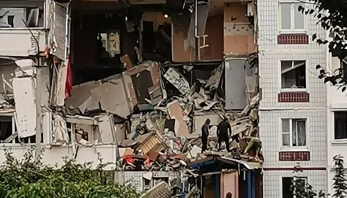 Два человека погибли при взрыве в многоэтажке Ногинска. Видео