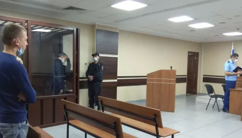 Сыну экс-замглавы Барнаула Дёмина предъявили обвинение в угрозах сотруднику ФСБ