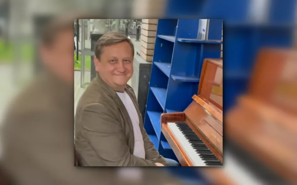 Пляшем: бывший алтайский министр рассказал, как проводит досуг в Москве