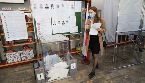 После подсчета половины голосов на Алтае на выборах в Госдуму лидирует ЕР