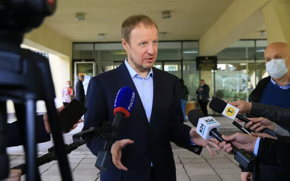 Виктор Томенко проведет прямую линию с жителями Алтайского края 23 ноября