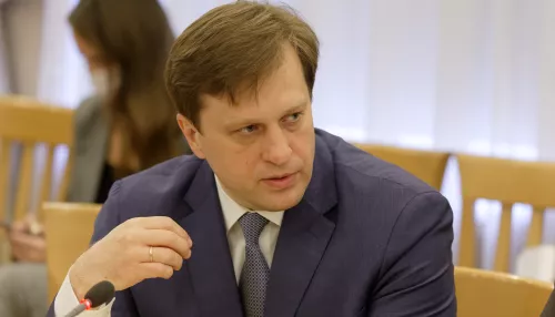 Дмитрий Попов опроверг слухи о своем уходе с поста главы алтайского минздрава