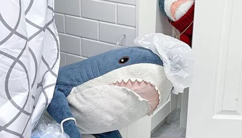 IKEA больше не будут выпускать знаменитую синюю акулу Blahaj