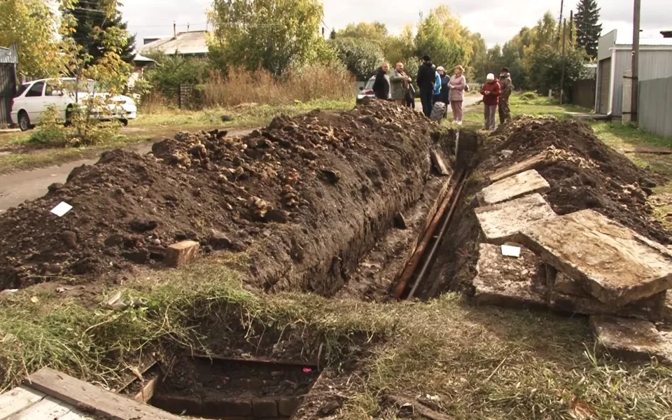 Жители барнаульского села Лебяжье две недели живут без отопления