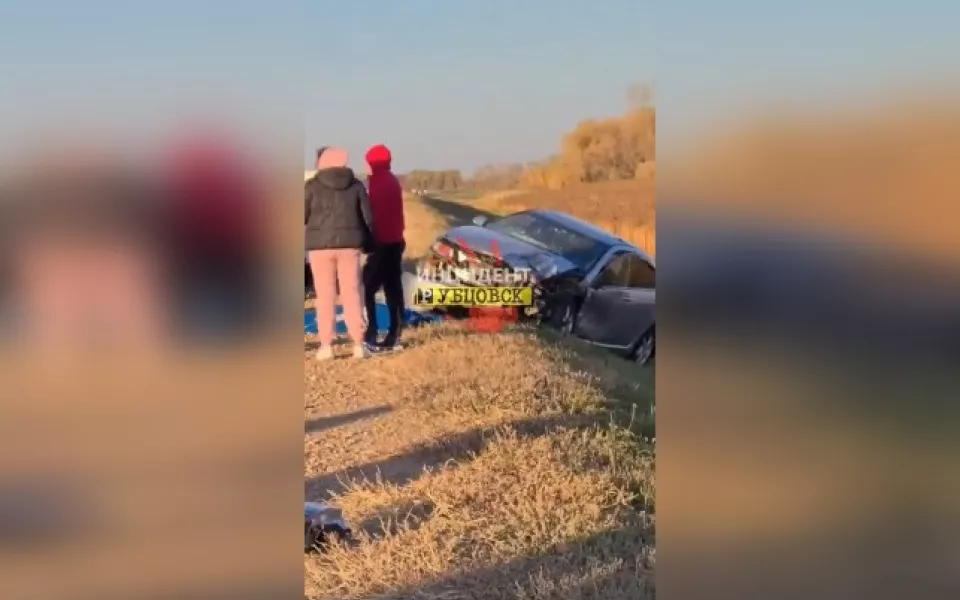 Соцсети: в Алтайском крае 73-летний водитель устроил смертельное ДТП на встречке