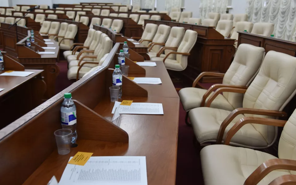 7 октября пройдет первая сессия алтайского парламента в новом созыве