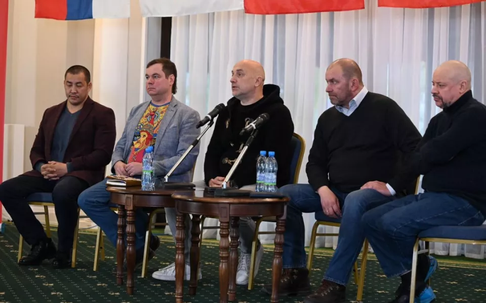 Захар Прилепин создал на Алтае новое евразийское движение