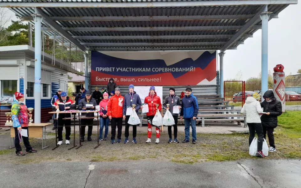 В Барнауле ярко закрыли летний сезон соревнований по биатлону