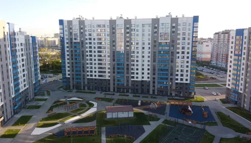 Жильцы новостроек в Барнауле возмутились из-за непролазной грязи вокруг домов