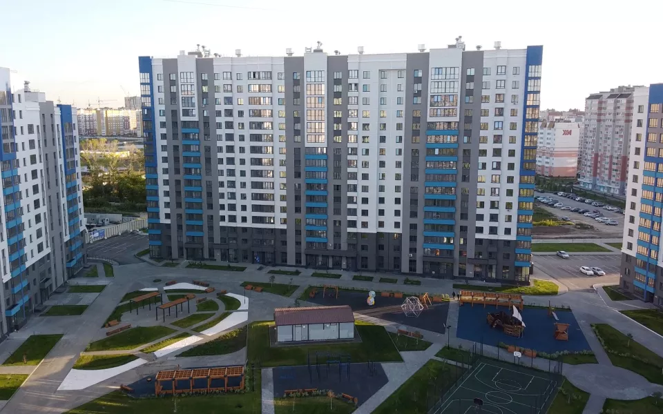 Жильцы новостроек в Барнауле возмутились из-за непролазной грязи вокруг домов
