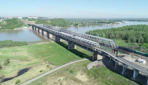 В Барнауле старый мост через Обь откроют для движения с 20 октября