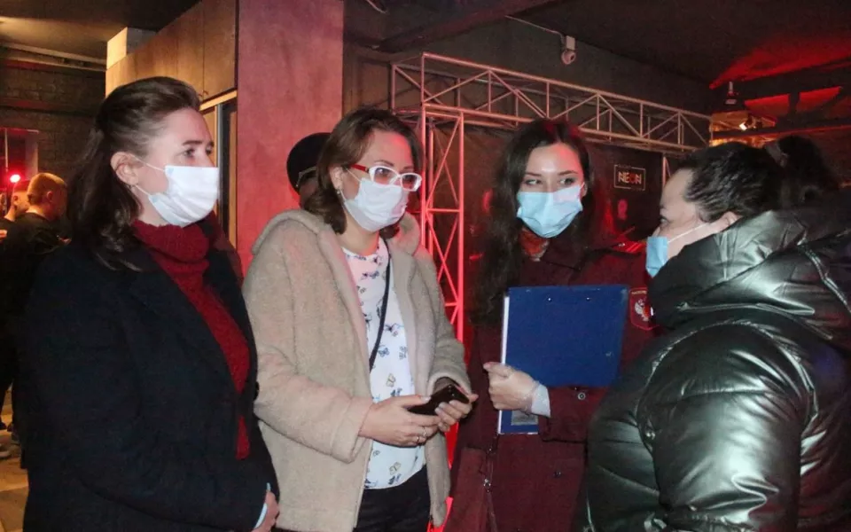 В Барнауле накажут два ночных клуба за нарушение антиковидного указа