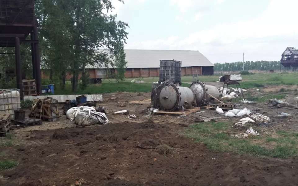 СК возбудил дело о загрязнении почвы в Алтайском крае с ущербом на 4,6 млн