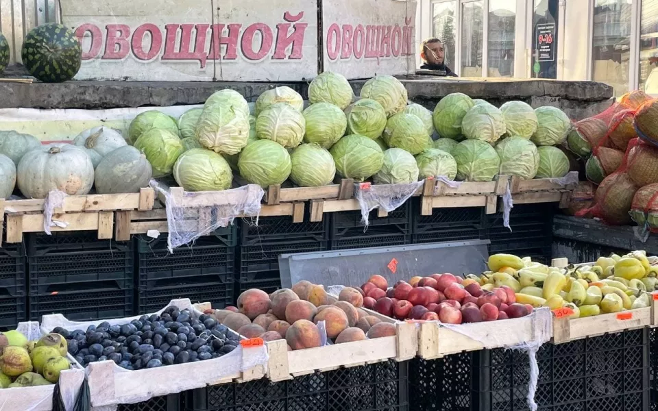 В Алтайском крае на протяжении пяти недель дешевеют социально значимые продукты