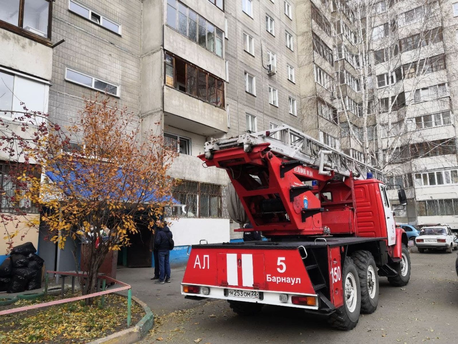 В Индустриальном районе Барнаула произошел пожар в многоэтажке - Толк  30.10.2021