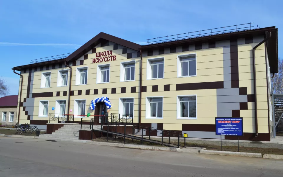 В Алтайском крае открылась первая отремонтированная по нацпроекту школа искусств