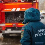 Возгорание в частном секторе произошло днем в Барнауле
