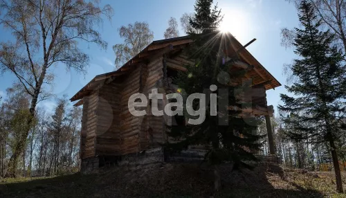 В Белокурихе продают дом на вершине горы за 72 млн рублей