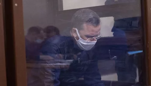 Не понимаю, что происходит: бывший вице-мэр Барнаула не сдержал эмоции в суде