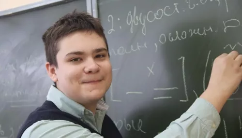 Бийский школьник победил на Международной олимпиаде по физике