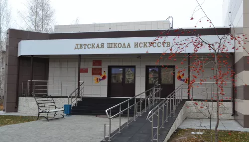 В Алтайском крае после капремонта открылась Завьяловская детская школа искусств