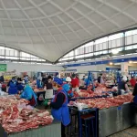 Перейдем на искусственные колбаски: в Барнауле падает спрос на дорожающее мясо