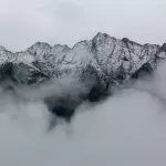 В горах Алтая на видео сняли броккенского призрака